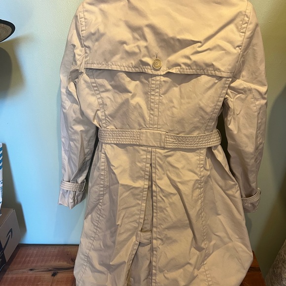 Club Monaco Trench Coat Size Large - Picture 10 of 13